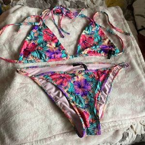 LA Hearts Pacsun Hibiscus Floral Bikini